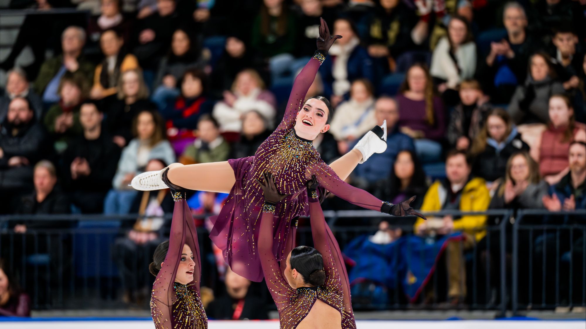 Comprendre les commotions cérébrales chez les athlètes féminines de sports artistiques