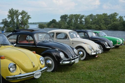 VAQ - Expo de voitures anciennes à Salaberry-de-Valleyfield