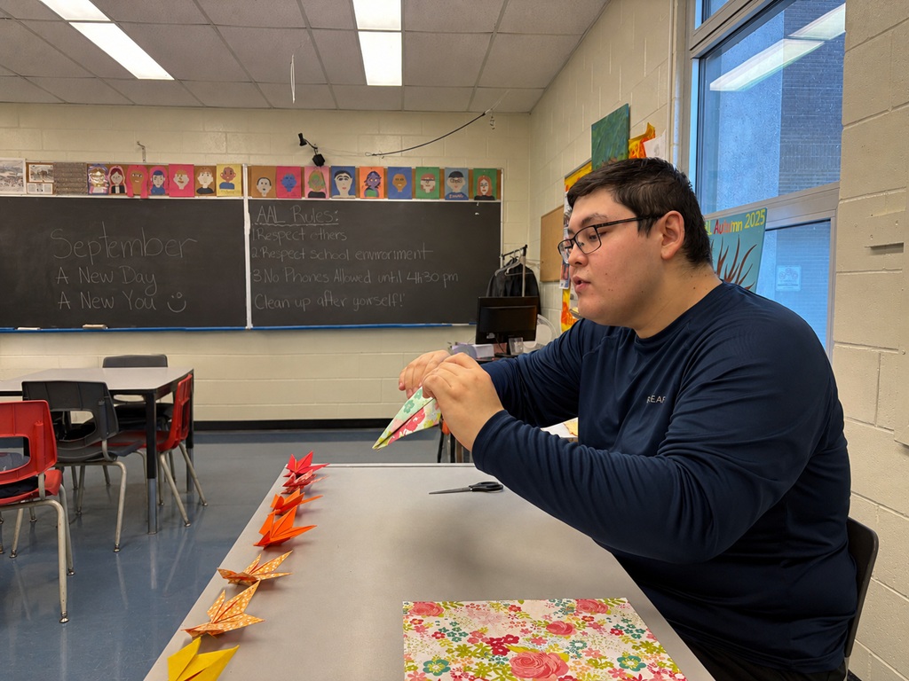 ISMAgination Foundation Ismael Bello leading arts 26 crafts activity