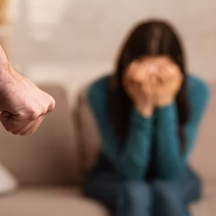 DEONTO** - L’accompagnement et préparation des femmes victimes de violences et de contrôle coercitif dans les dossiers d’immigration et les audiences : flashback, vulnérabilité et dissociation