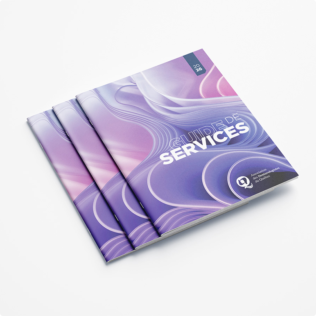 Couverture du Guide de services 2026 de l'Association des Denturologistes du Quebec, un ouvrage violet aux motifs abstraits.