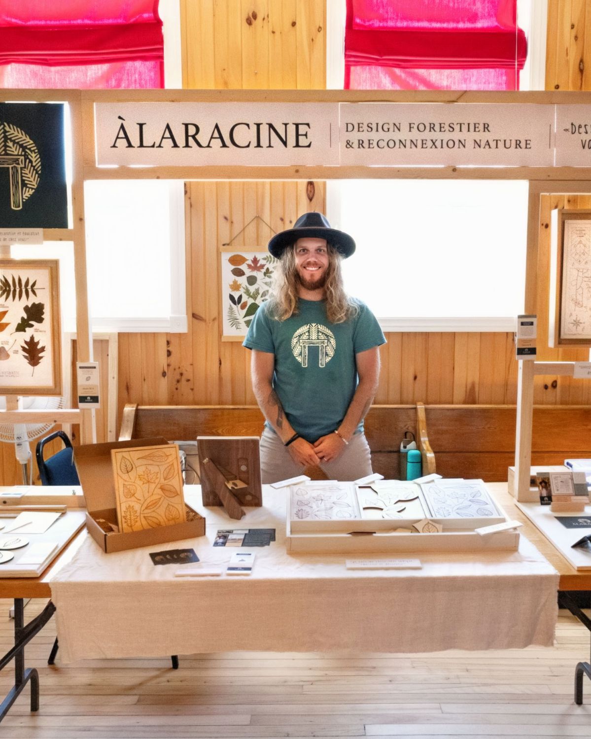 Cabinet de curiosités et boutique par ÀLARACINE