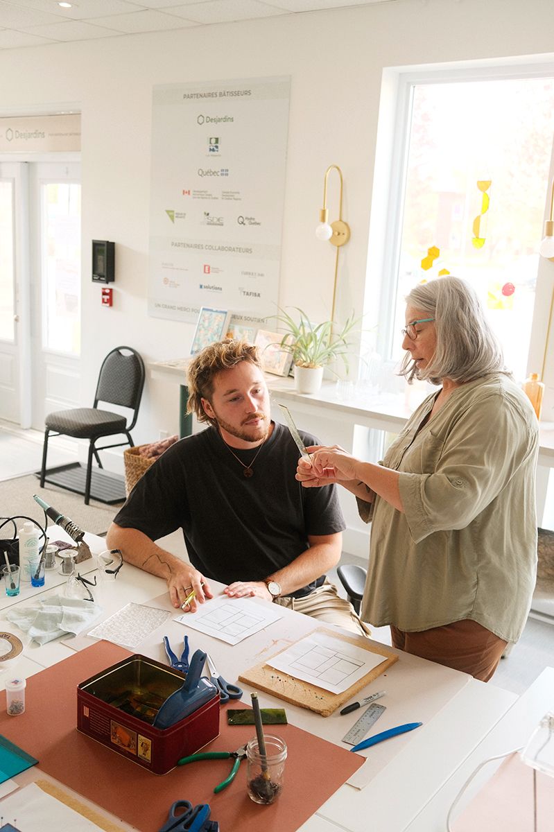 Atelier et démonstration de vitrail avec MuniVerre · DIMANCHE