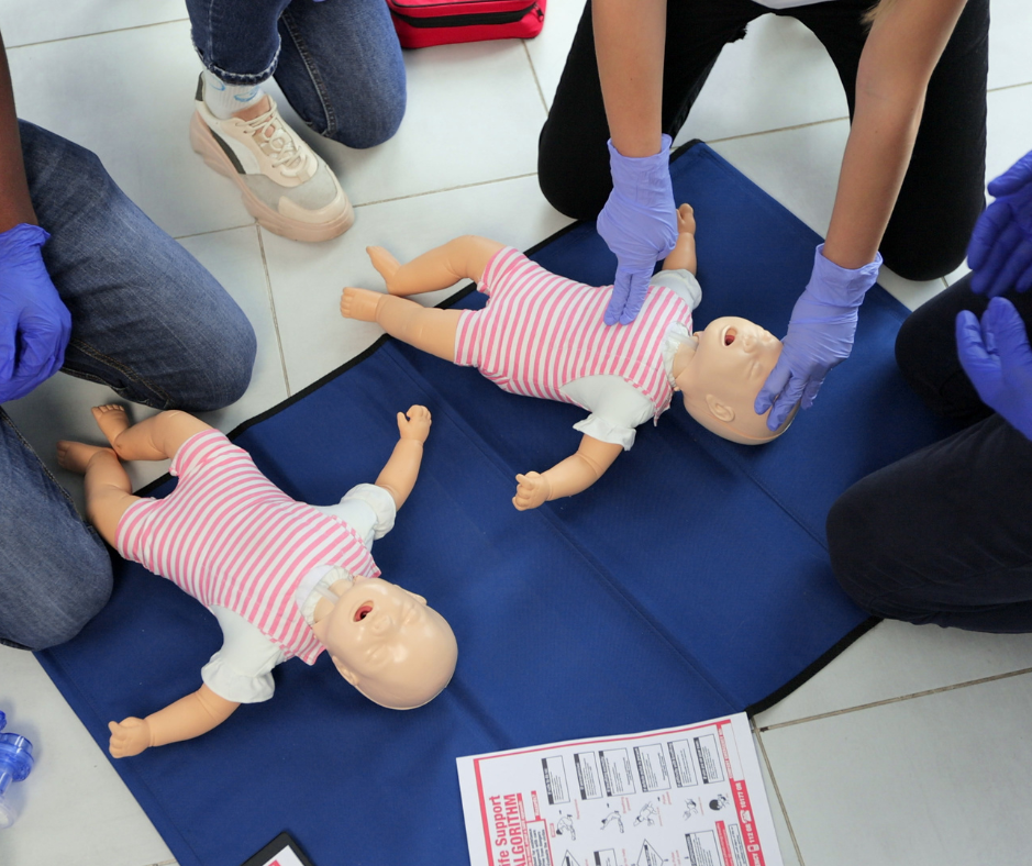 CARDIO SECOURS POUR BÉBÉ