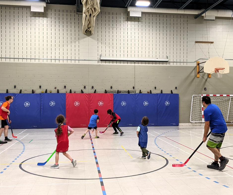 HOCKEY COSOM INTÉRIEUR PÈRE-ENFANT