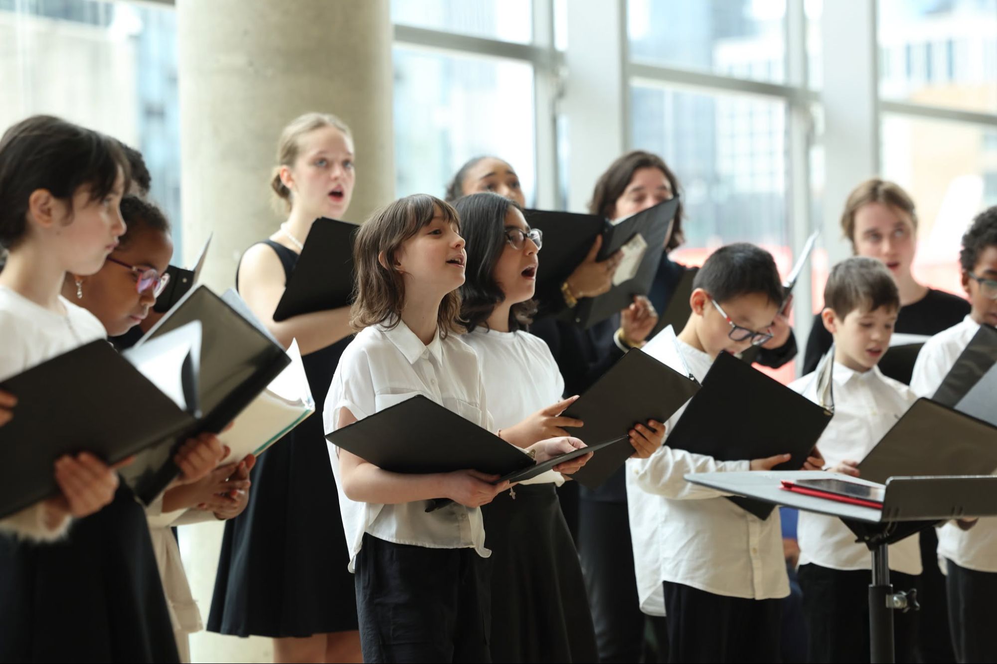 ATELIER | Direction avec choeur-témoin - Choeurs de l'école LUMI
