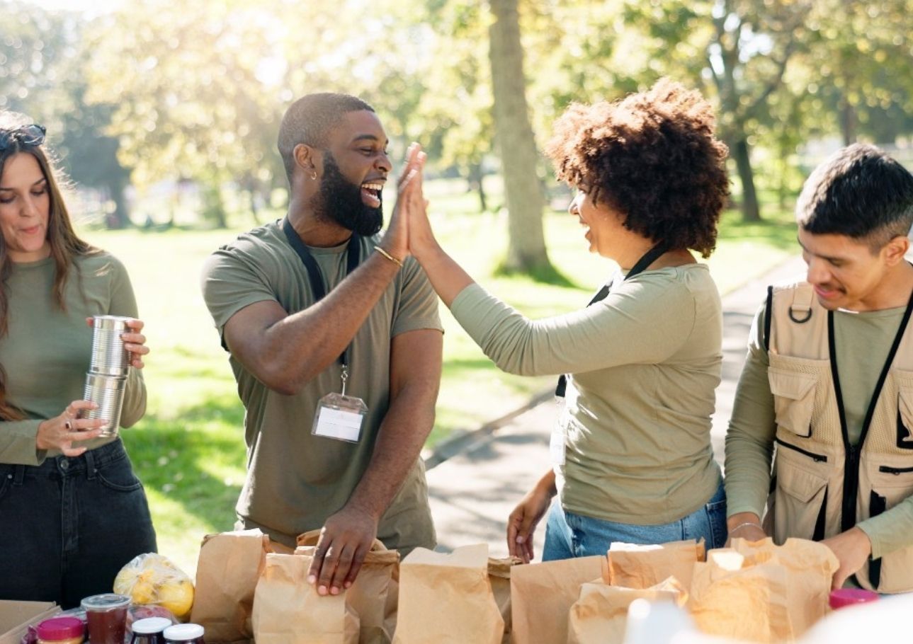 Reconnaître et fidéliser les bénévoles : valoriser l’impact, accompagner les transitions