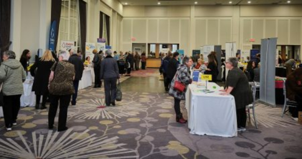 Le Salon des personnes proches aidantes de Laval se déroulera le 30 octobre au Château Royal sur le boulevard du Souvenir(Photo gracieuseté ALPA)
