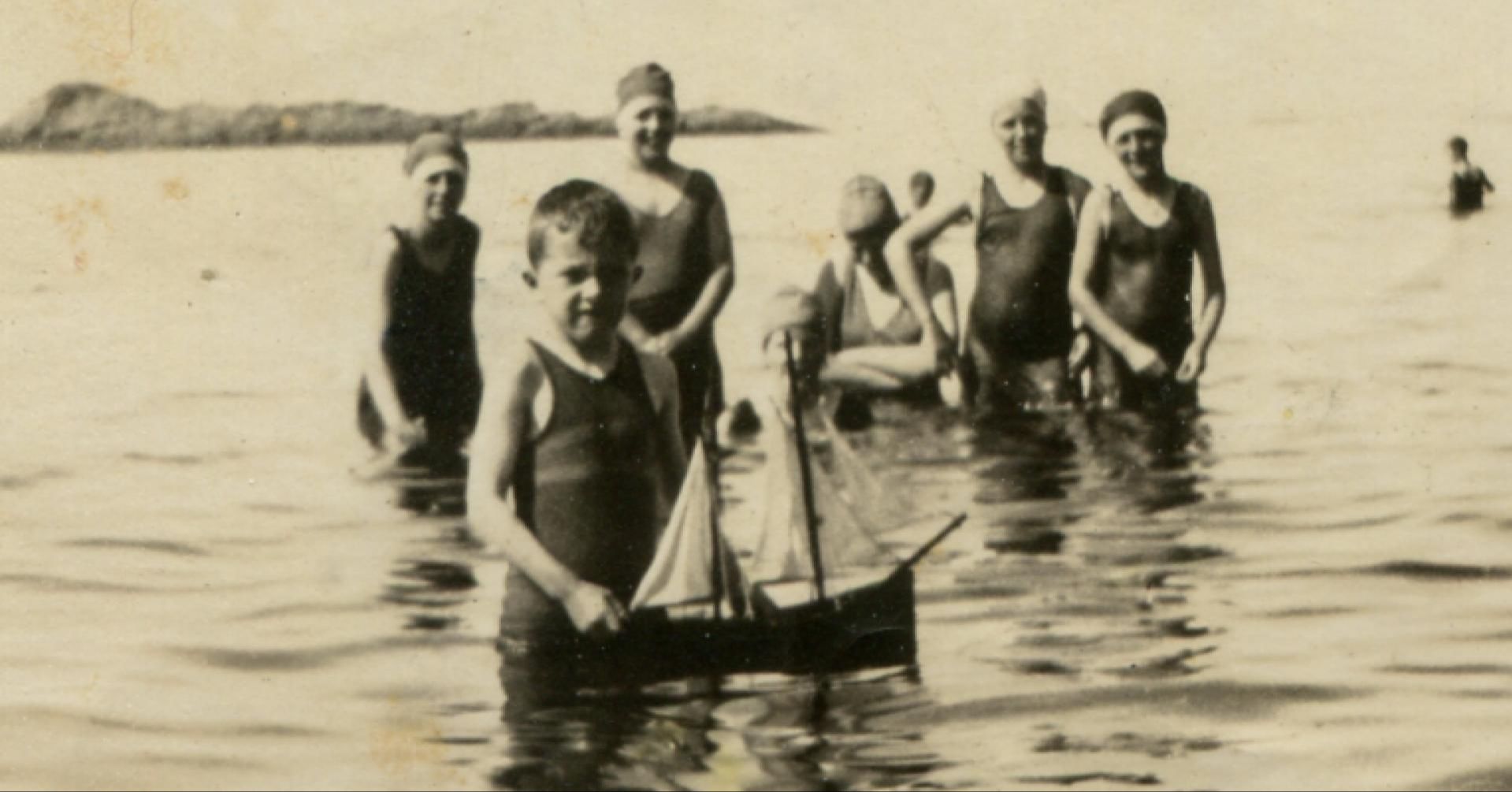 Une garde-robe de souvenirs. Mode et villégiature à Métis-sur-Mer et à la villa Estevan