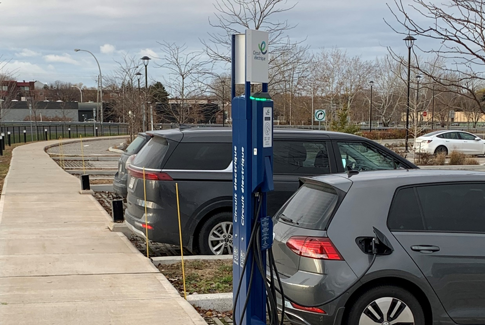 Borne de recharge pour les véhicules électriques