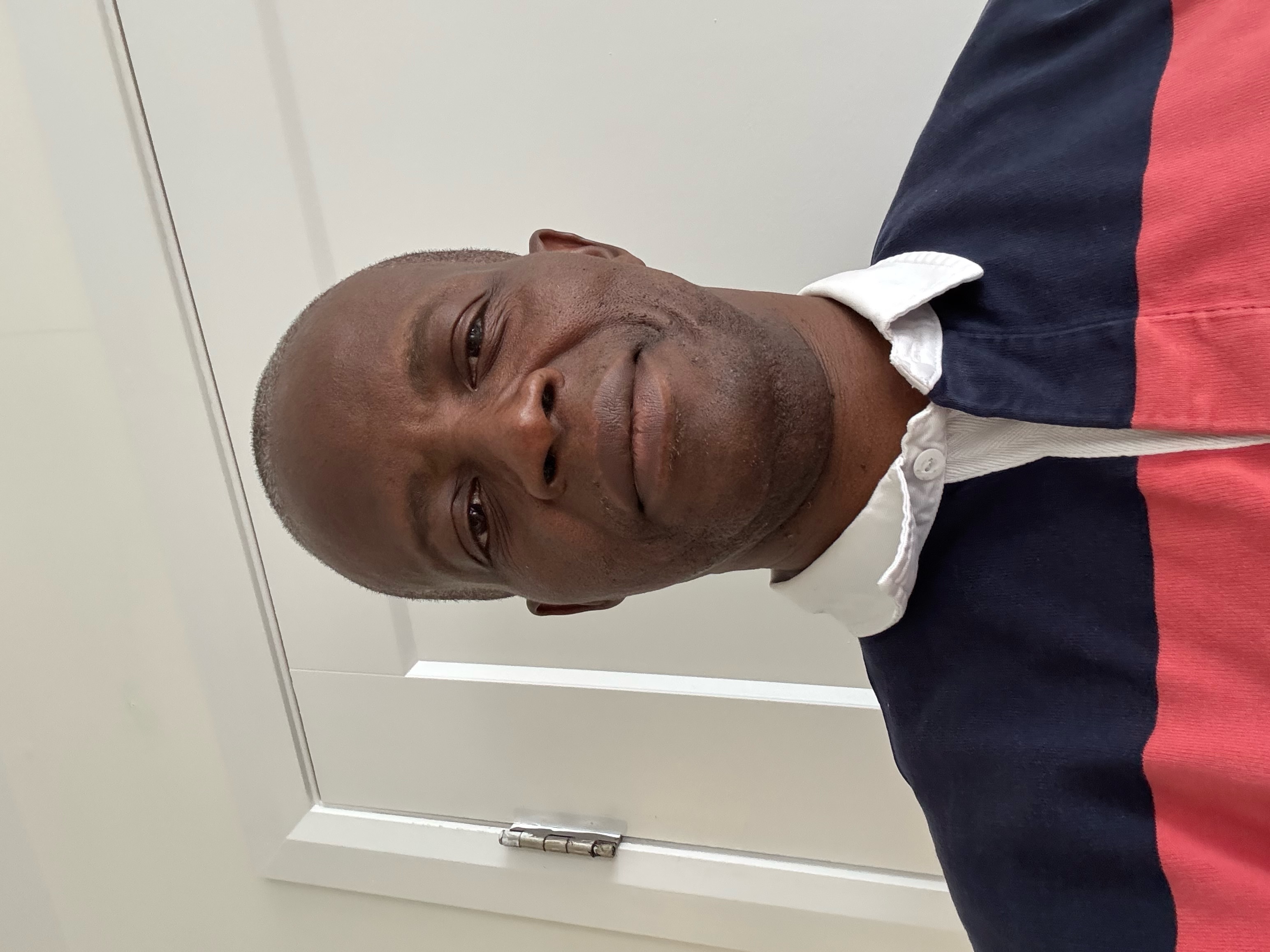 Faites connaissance avec Jean, éducateur spécialisé chez Autisme Laval