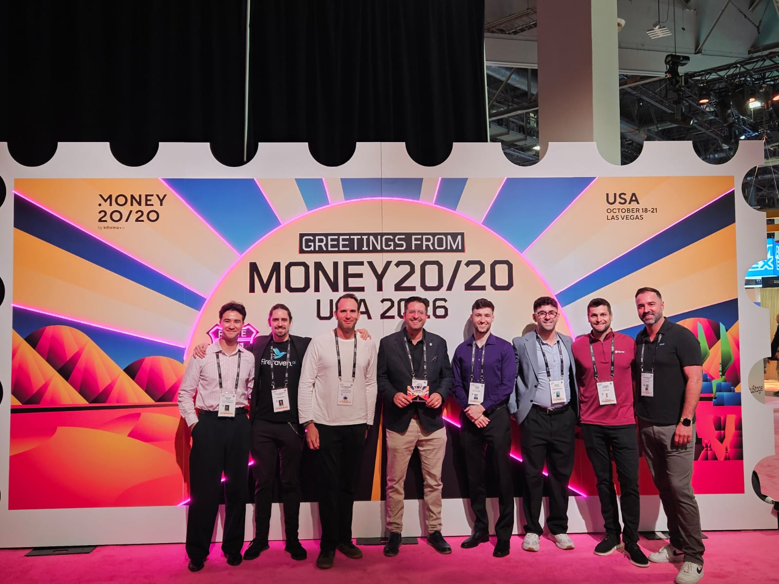 La délégation de la Station Fintech Montréal devant la murale de Money20/20 USA 2026 à Las Vegas