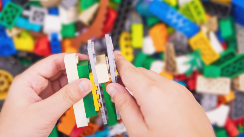 ATELIER DE LEGO ET JEUX DE SOCIÉTÉ