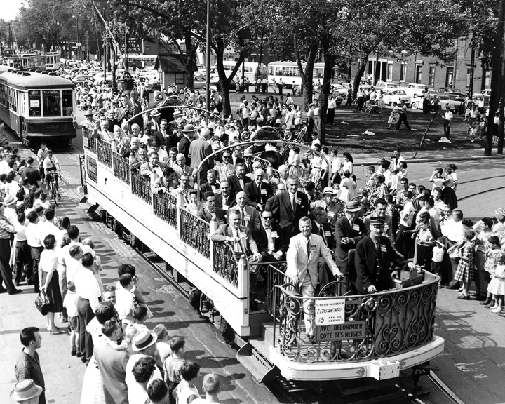 Parade sur Papineau, 30 septembre 1959 (STM)